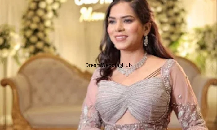 Pams Makeover  Academy